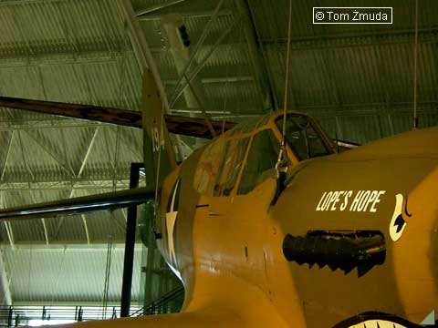 Curtiss P-40E Warhawk, samolot myśliwski